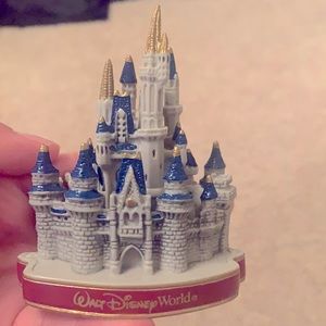 DisneyWorld magnet